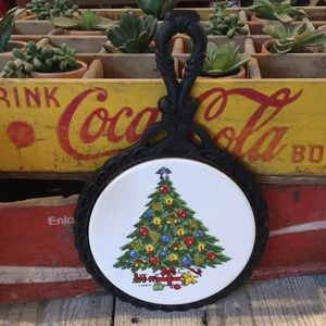 Vintage Sabin Christmas Trivet
